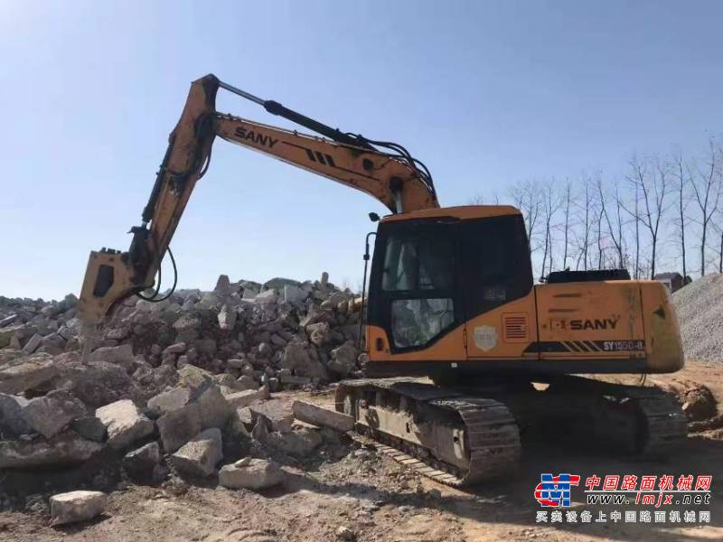 徐州市出售转让二手不详小时2011年三一重工SY135挖掘机