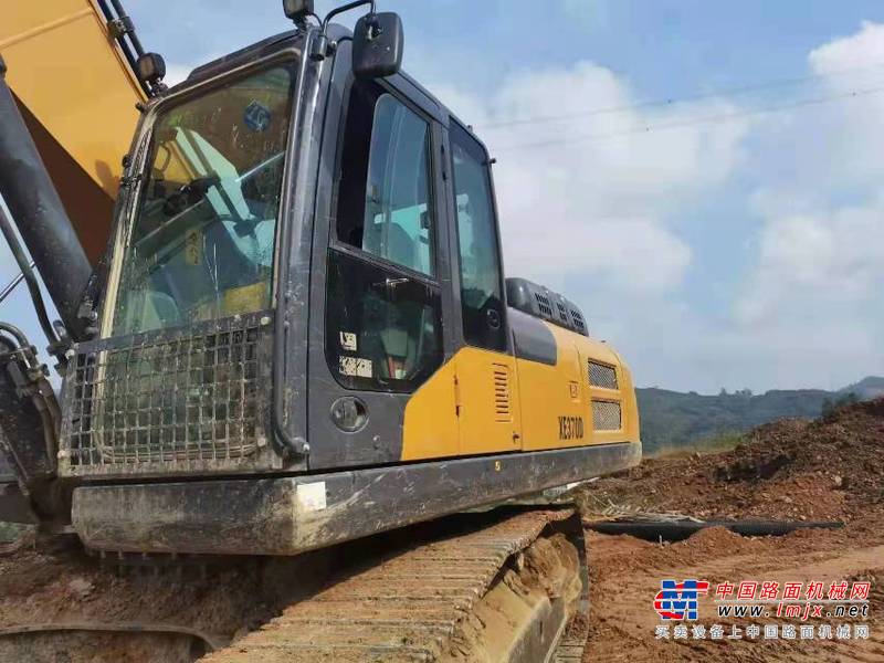 徐州市出售转让二手不详小时2020年徐工XE370D挖掘机
