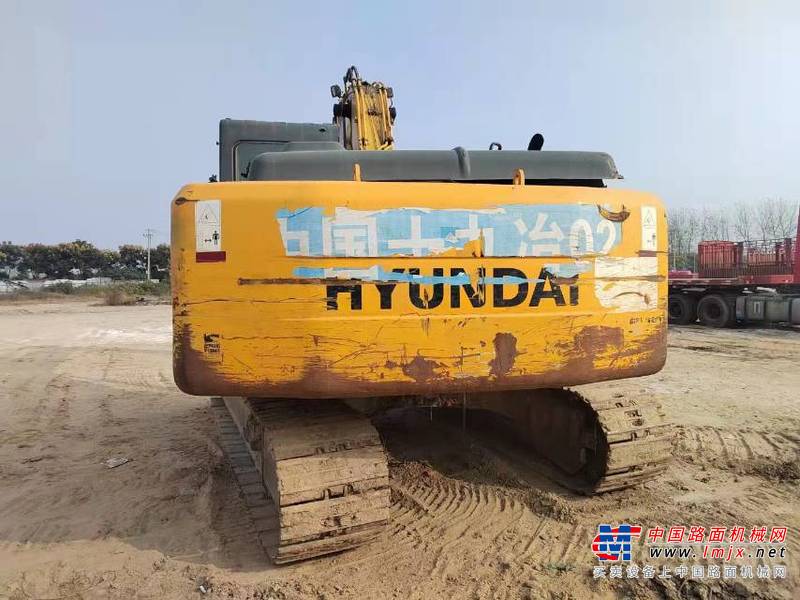 徐州市出售转让二手不详小时2010年现代R215挖掘机