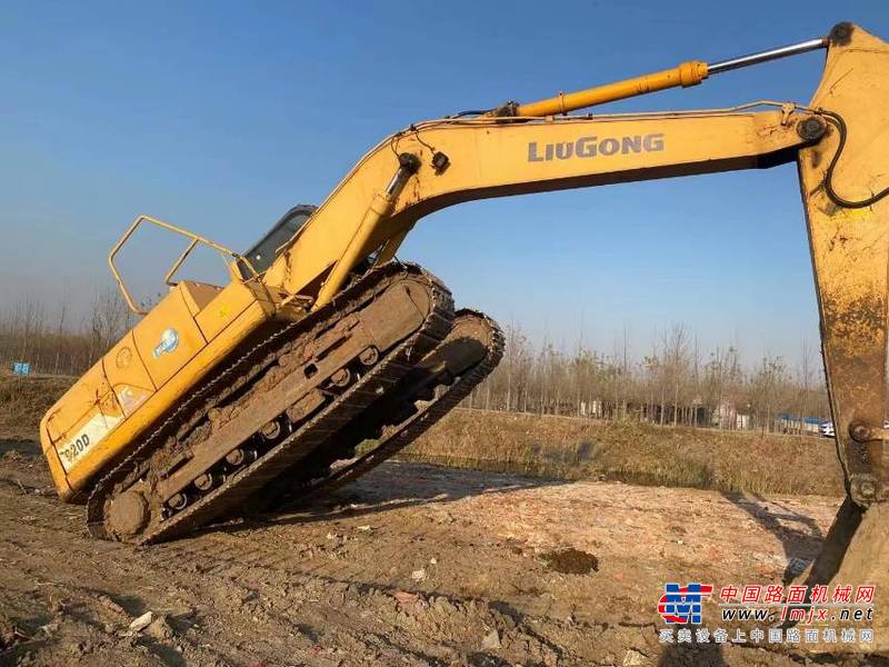徐州市出售转让二手不详小时2014年柳工CLG920装载机