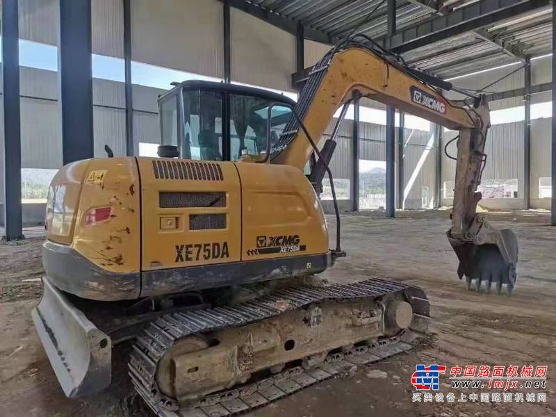 徐州市出售转让二手不详小时2019年徐工XE75挖掘机