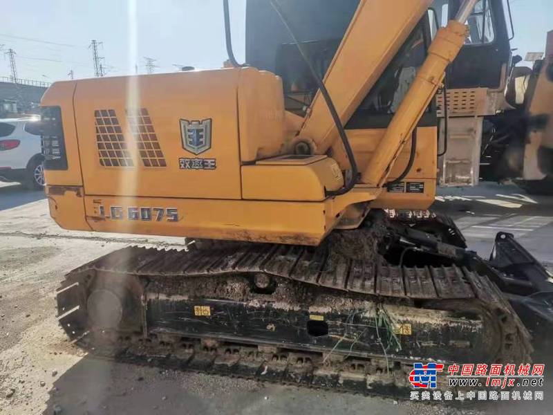 徐州市出售转让二手不详小时2020年龙工LG6075挖掘机