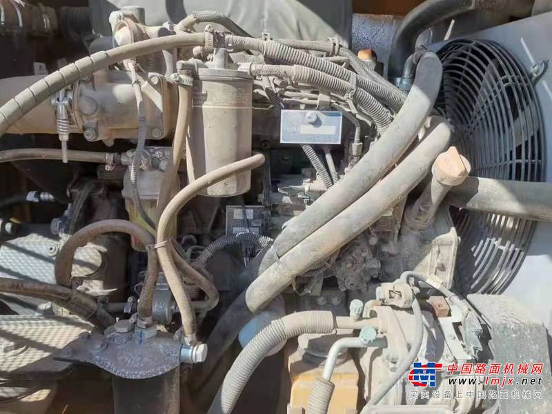徐州市出售转让二手不详小时2020年龙工LG6075挖掘机