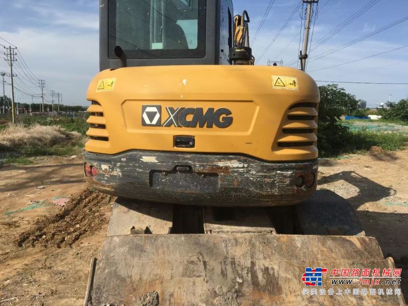 徐州市出售转让二手不详小时2019年徐工XE60WA轮式挖掘机