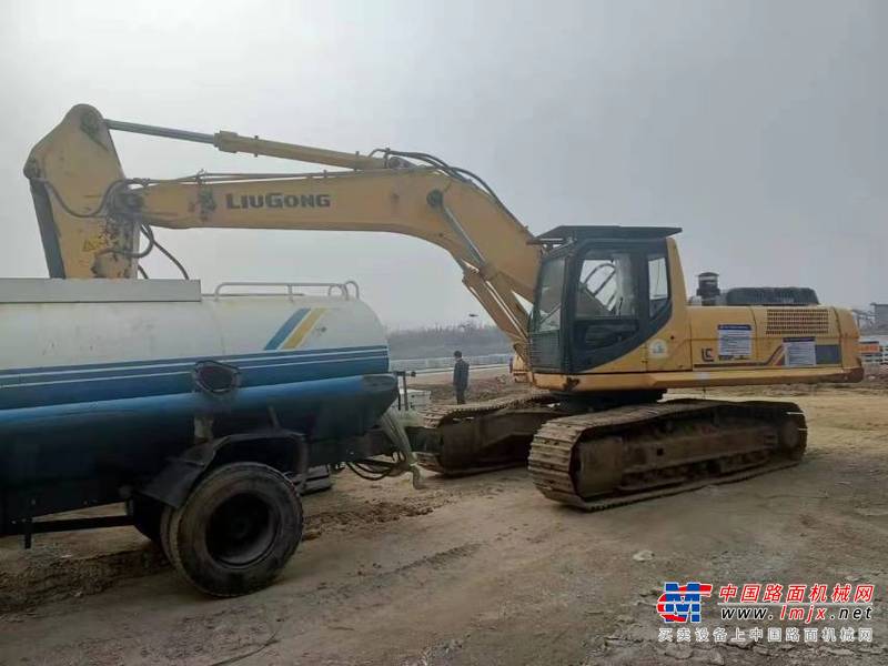 徐州市出售转让二手不详小时2013年柳工CLG939挖掘机