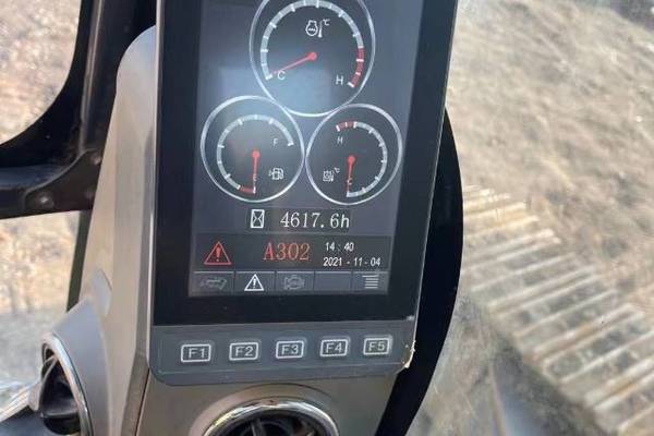 徐州市出售转让二手不详小时2018年徐工XE270D挖掘机