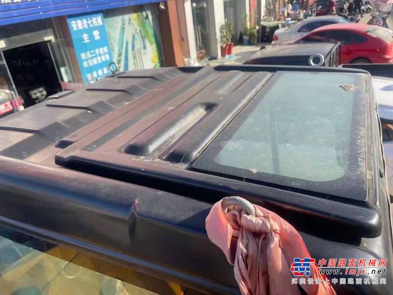 徐州市出售转让二手不详小时2020年龙工LG6060挖掘机
