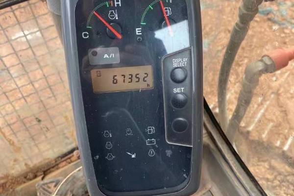徐州市出售转让二手不详小时2015年日立ZX70挖掘机