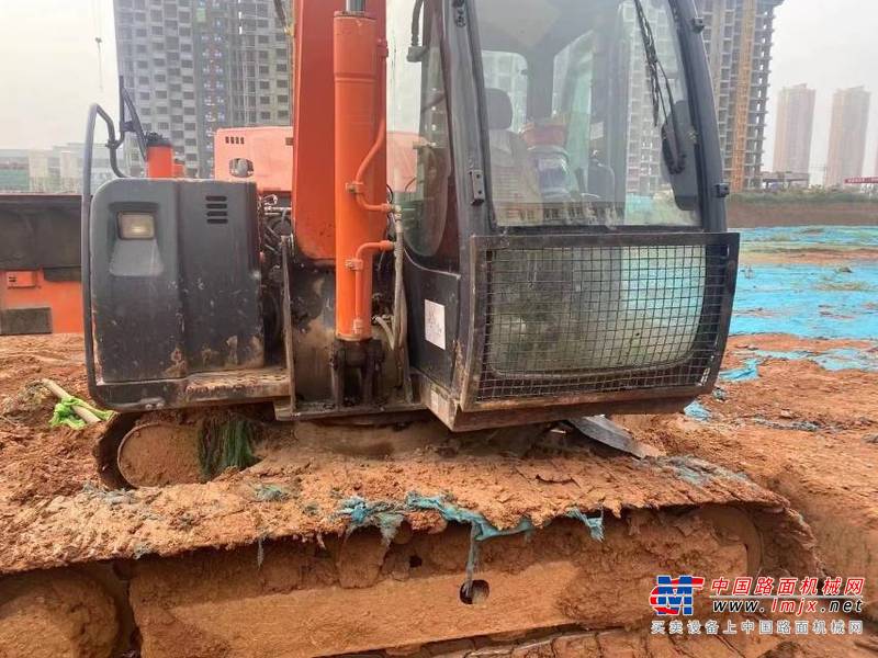 徐州市出售转让二手不详小时2015年日立ZX70挖掘机