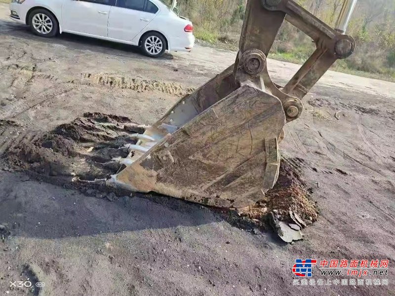 徐州市出售转让二手不详小时2011年沃尔沃EC290挖掘机