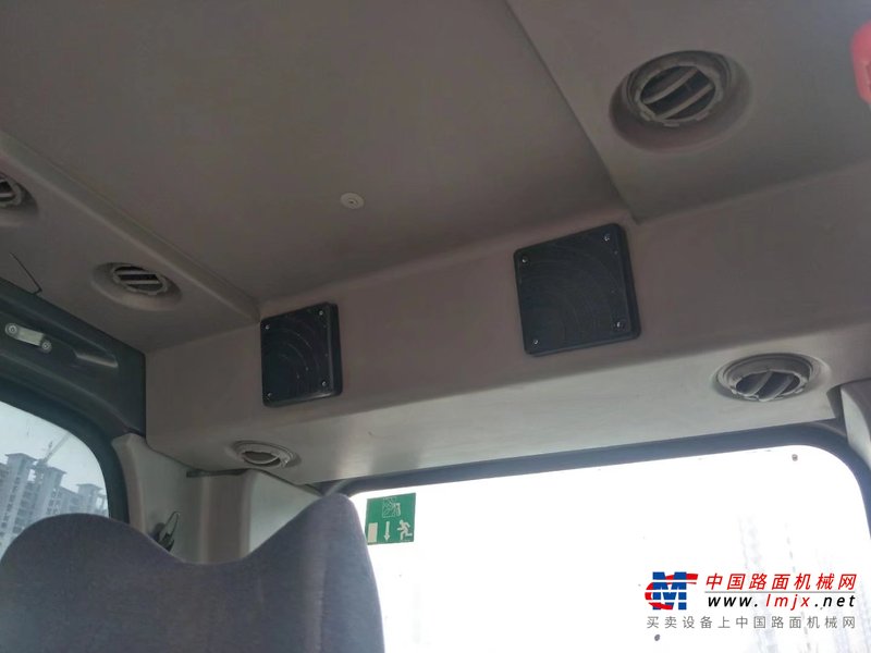徐州市出售转让二手不详小时2018年沃尔沃EC210挖掘机