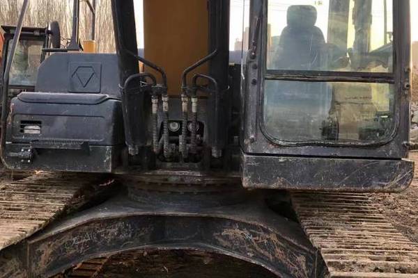 徐州市出售转让二手不详小时2019年徐工XE200D挖掘机