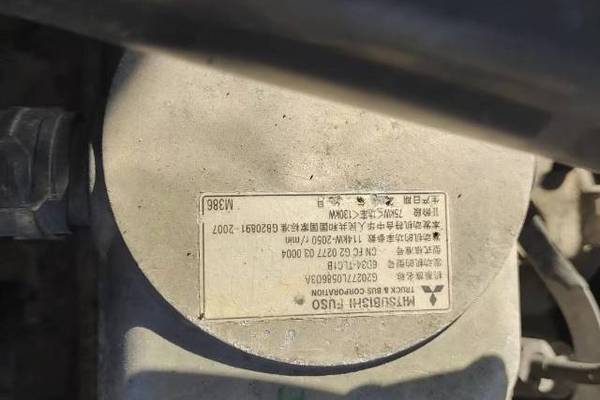 徐州市出售转让二手不详小时2011年三一重工SY215挖掘机