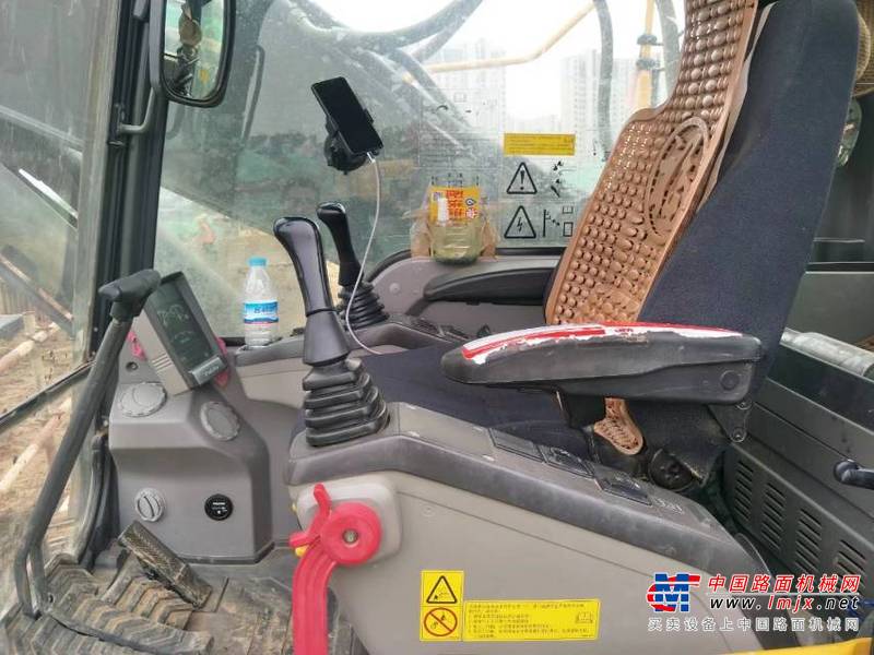 徐州市出售转让二手不详小时2018年沃尔沃EC210挖掘机