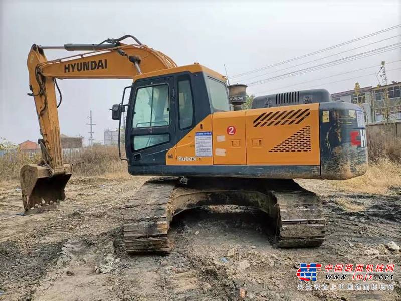 徐州市出售转让二手不详小时2018年现代R215挖掘机