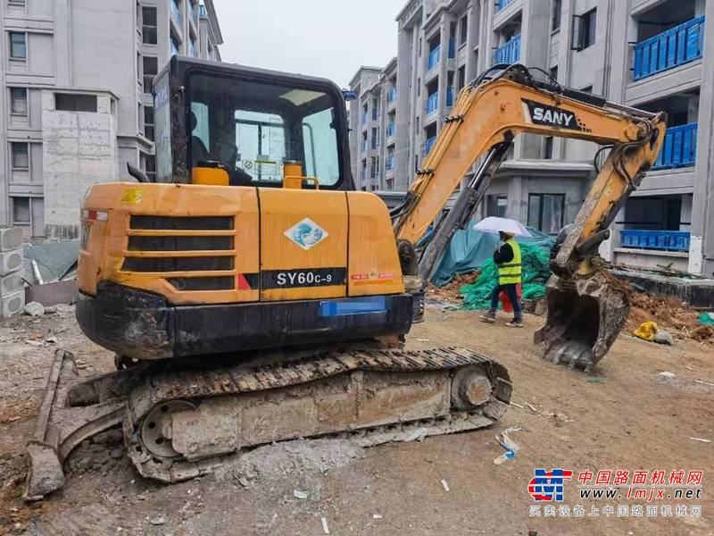 徐州市出售转让二手不详小时2014年三一重工SY55挖掘机