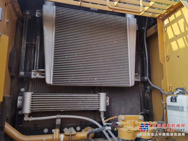 徐州市出售转让二手不详小时2019年卡特彼勒326D2L液压挖掘机