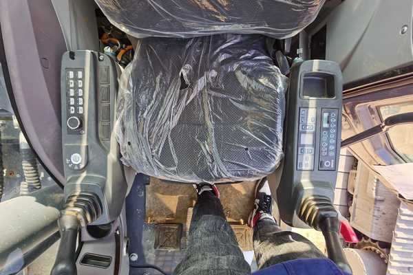 徐州市出售转让二手不详小时2021年徐工XE490DK挖掘机