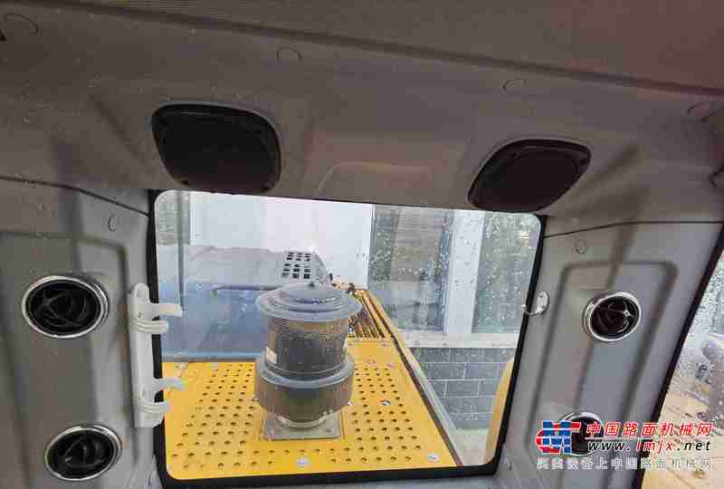 徐州市出售转让二手不详小时2016年徐工XE200D挖掘机