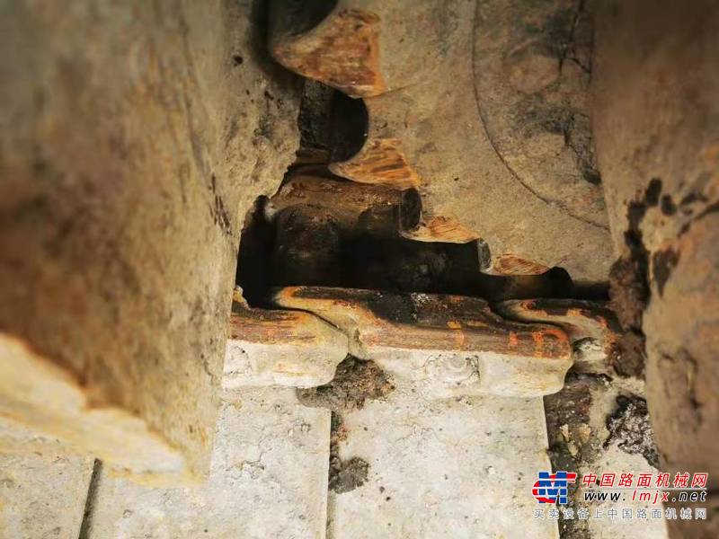 徐州市出售转让二手不详小时2018年徐工XE270D挖掘机