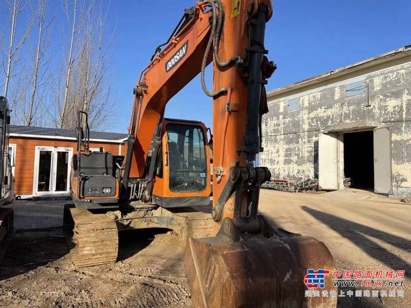 徐州市出售转让二手不详小时2020年斗山DX130挖掘机