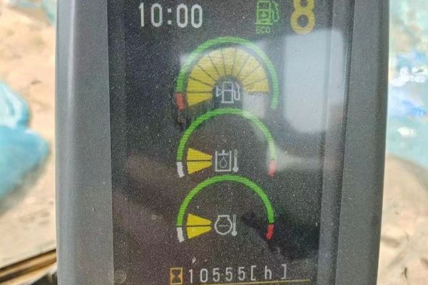 徐州市出售转让二手不详小时2013年卡特彼勒323DL挖掘机
