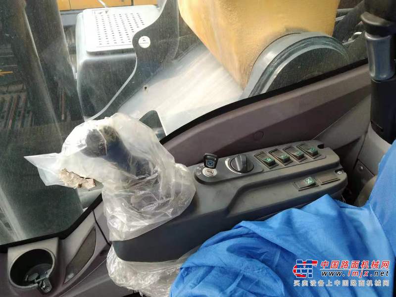 徐州市出售转让二手不详小时2019年徐工XE470D挖掘机