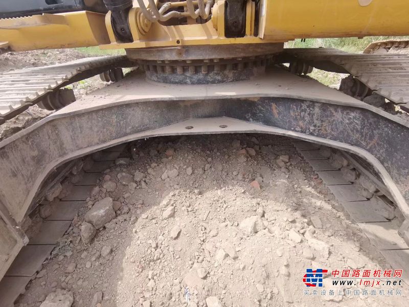 徐州市出售转让二手不详小时2018年卡特彼勒330D2L挖掘机