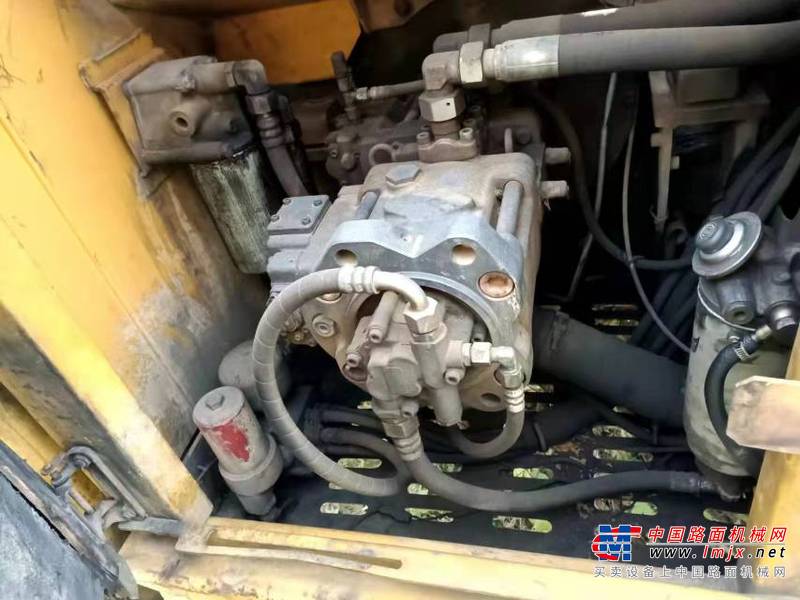 徐州市出售转让二手不详小时2013年徐工XE215D挖掘机