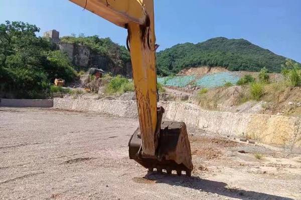 徐州市出售转让二手不详小时2018年柳工CLG926挖掘机