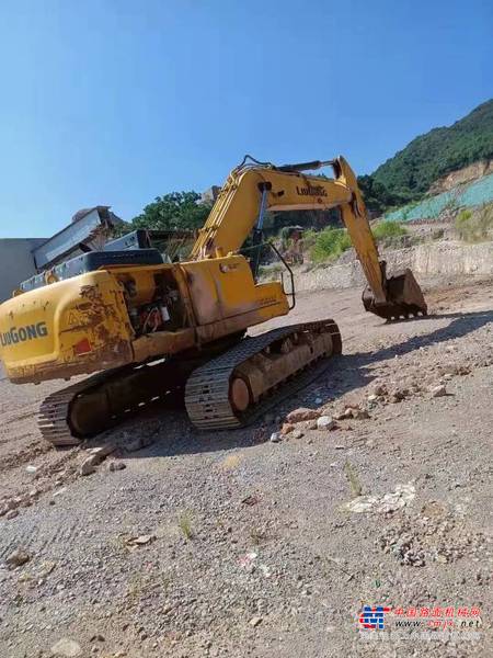 徐州市出售转让二手不详小时2018年柳工CLG926挖掘机