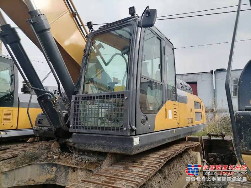 徐州市出售转让二手不详小时2020年徐工XE370D挖掘机