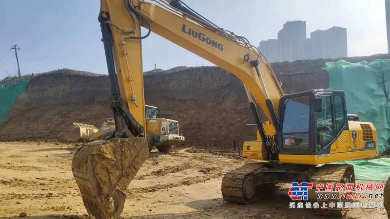 徐州市出售转让二手不详小时2021年柳工CLG920装载机