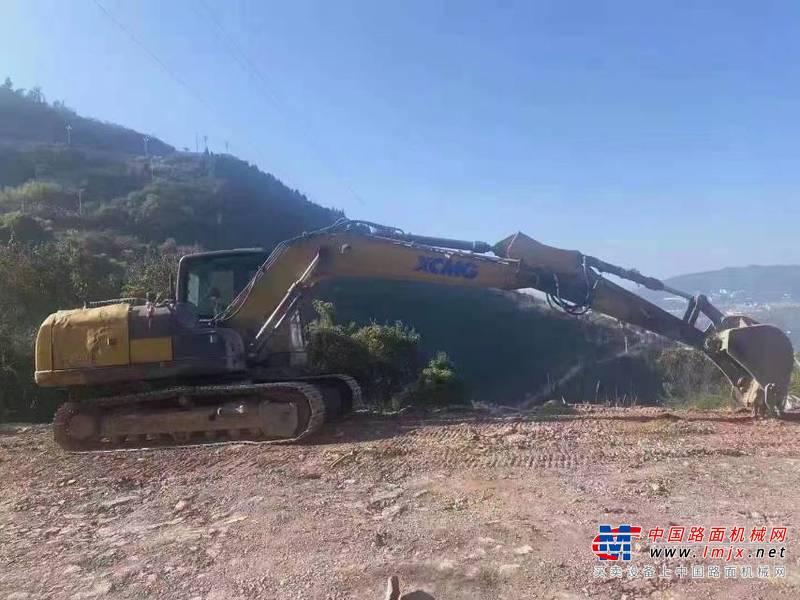 徐州市出售转让二手不详小时2018年徐工XE135挖掘机