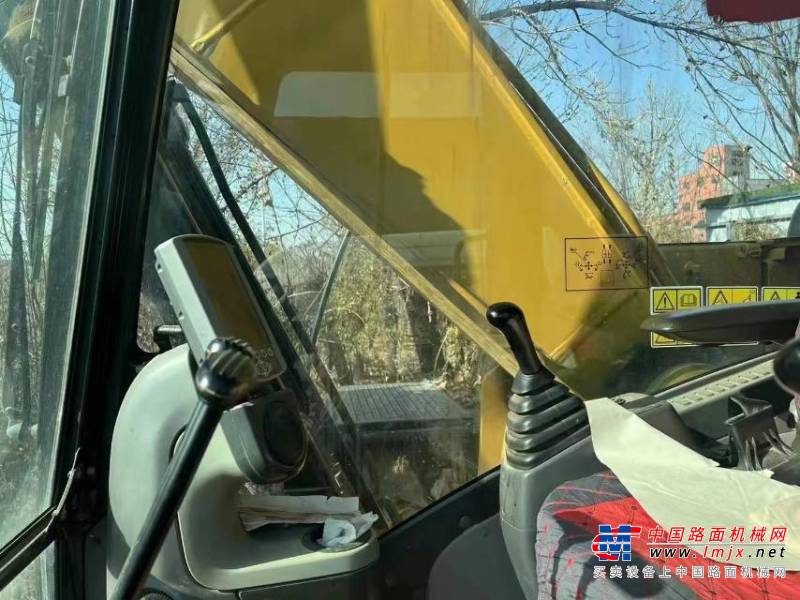 徐州市出售转让二手不详小时2017年卡特彼勒320D2挖掘机