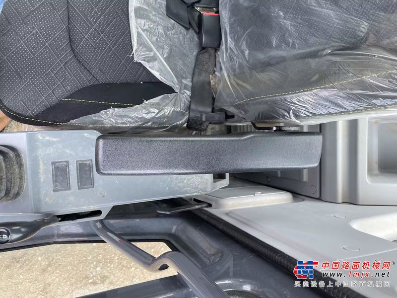 徐州市出售转让二手不详小时2021年徐工XE205DA挖掘机