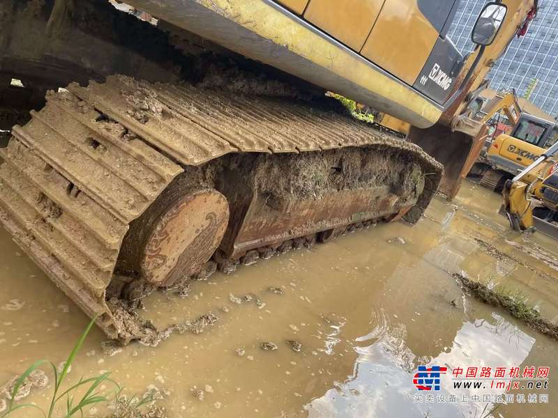 徐州市出售转让二手不详小时2021年徐工XE205DA挖掘机