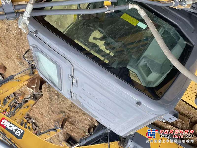 徐州市出售转让二手不详小时2021年徐工XE205DA挖掘机