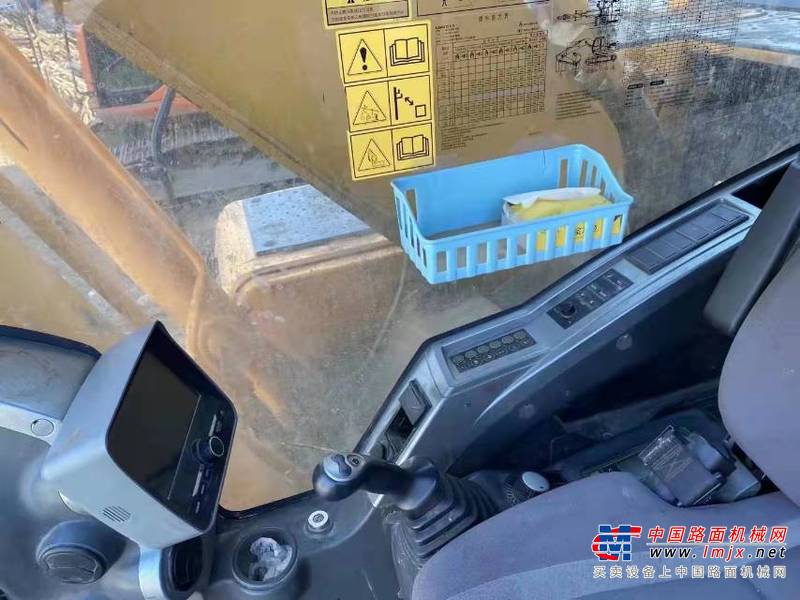 徐州市出售转让二手不详小时2013年现代R215挖掘机