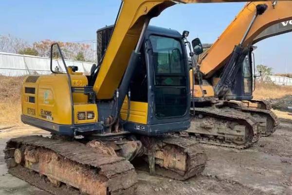 徐州市出售转让二手不详小时2021年徐工XE75挖掘机