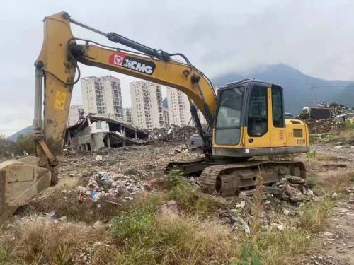 徐州市出售转让二手不详小时2019年徐工XE135挖掘机