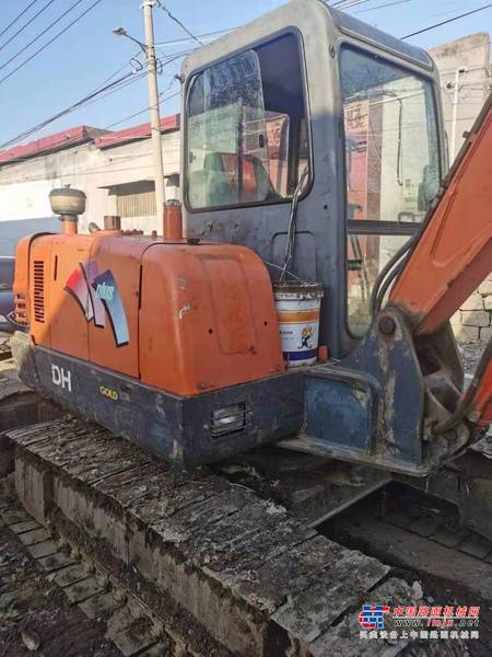徐州市出售转让二手不详小时2011年斗山DX55挖掘机