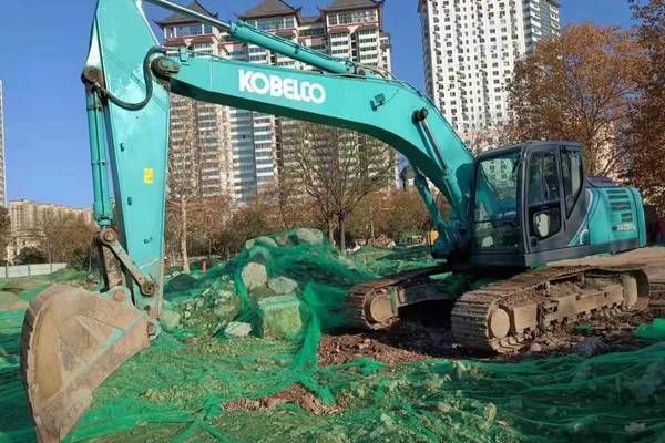 徐州市出售转让二手不详小时2018年神钢SK260挖掘机
