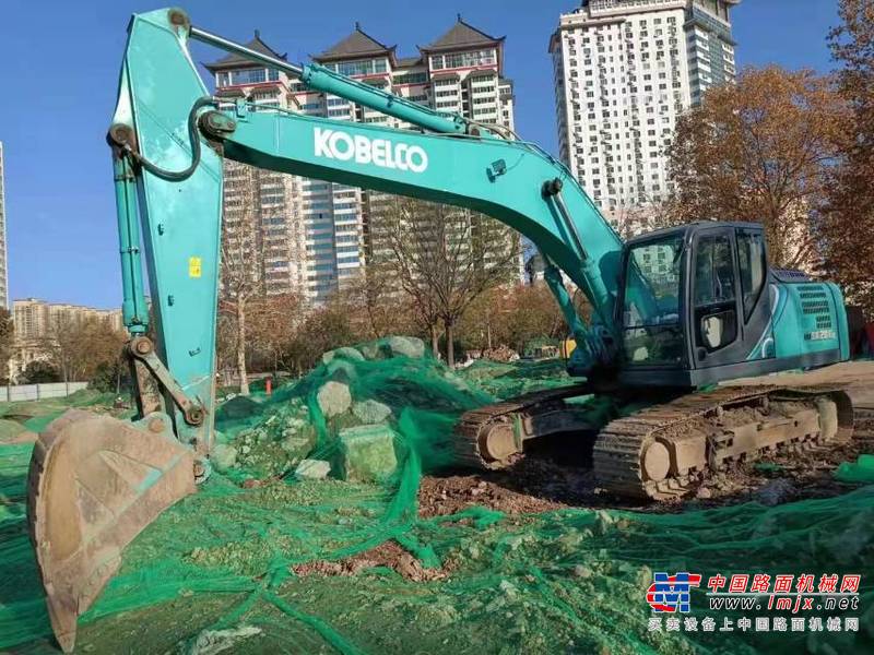 徐州市出售转让二手不详小时2018年神钢SK260挖掘机