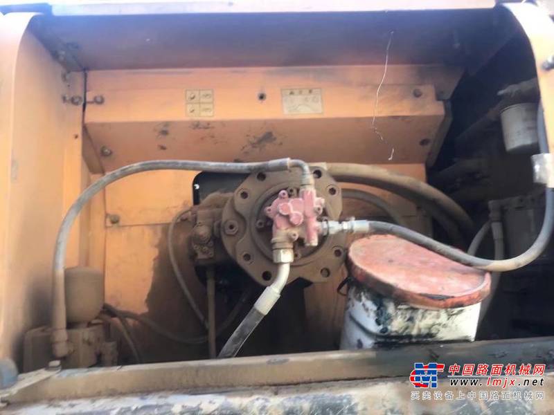 徐州市出售转让二手不详小时2011年现代R335挖掘机
