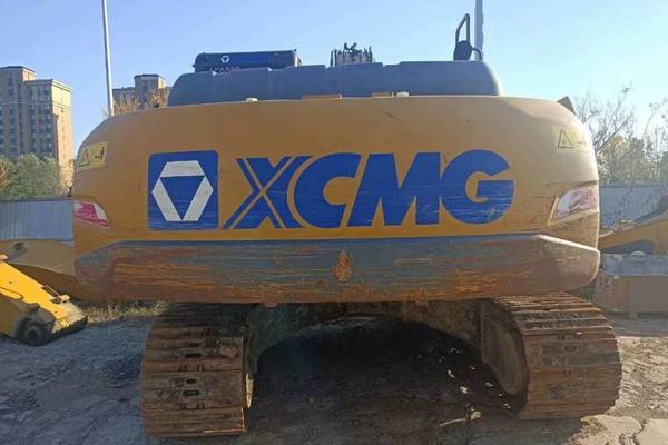 徐州市出售转让二手不详小时2018年徐工XE215D挖掘机