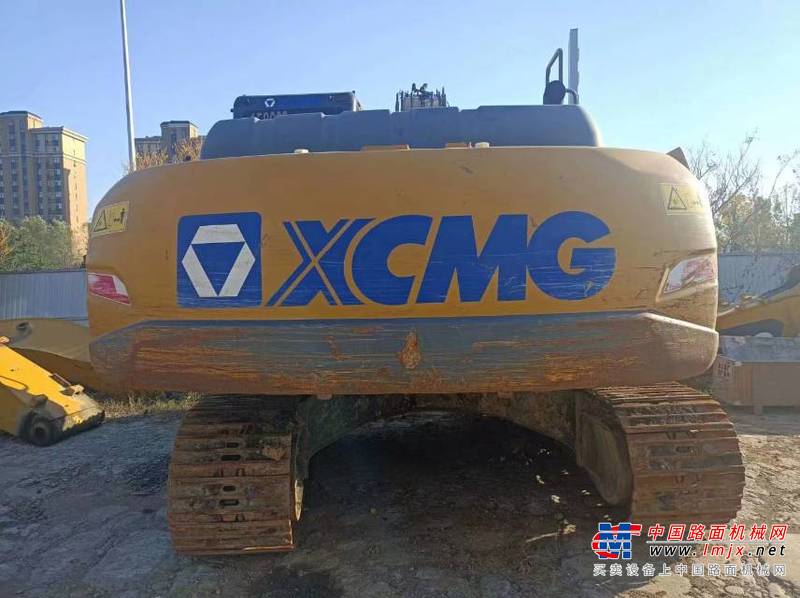 徐州市出售转让二手不详小时2018年徐工XE215D挖掘机