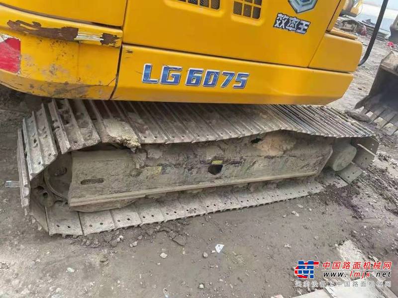 徐州市出售转让二手不详小时2020年龙工LG6075挖掘机