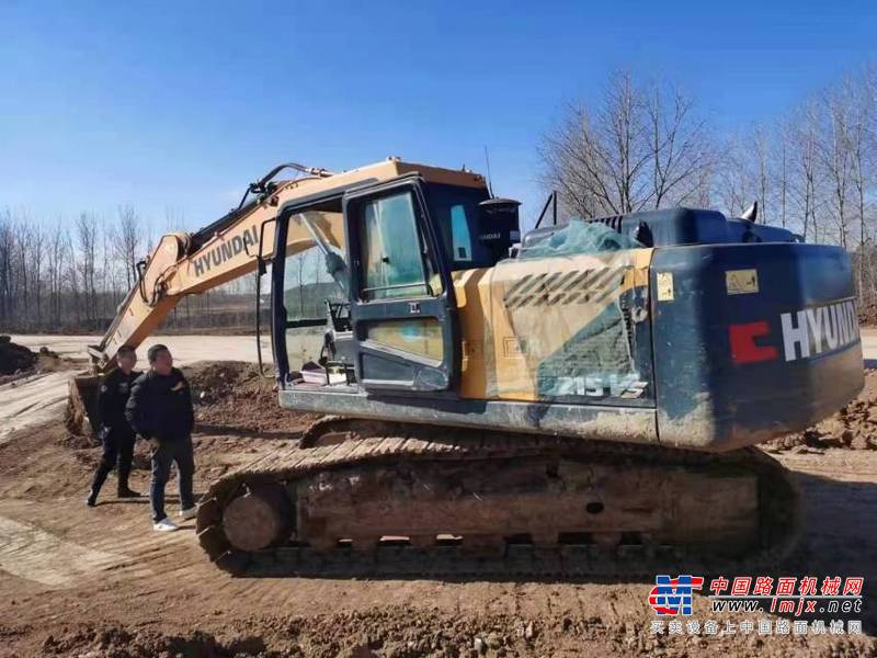 徐州市出售转让二手不详小时2019年现代R215挖掘机