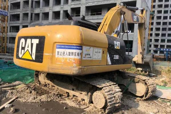 徐州市出售转让二手不详小时2016年卡特彼勒320D2挖掘机